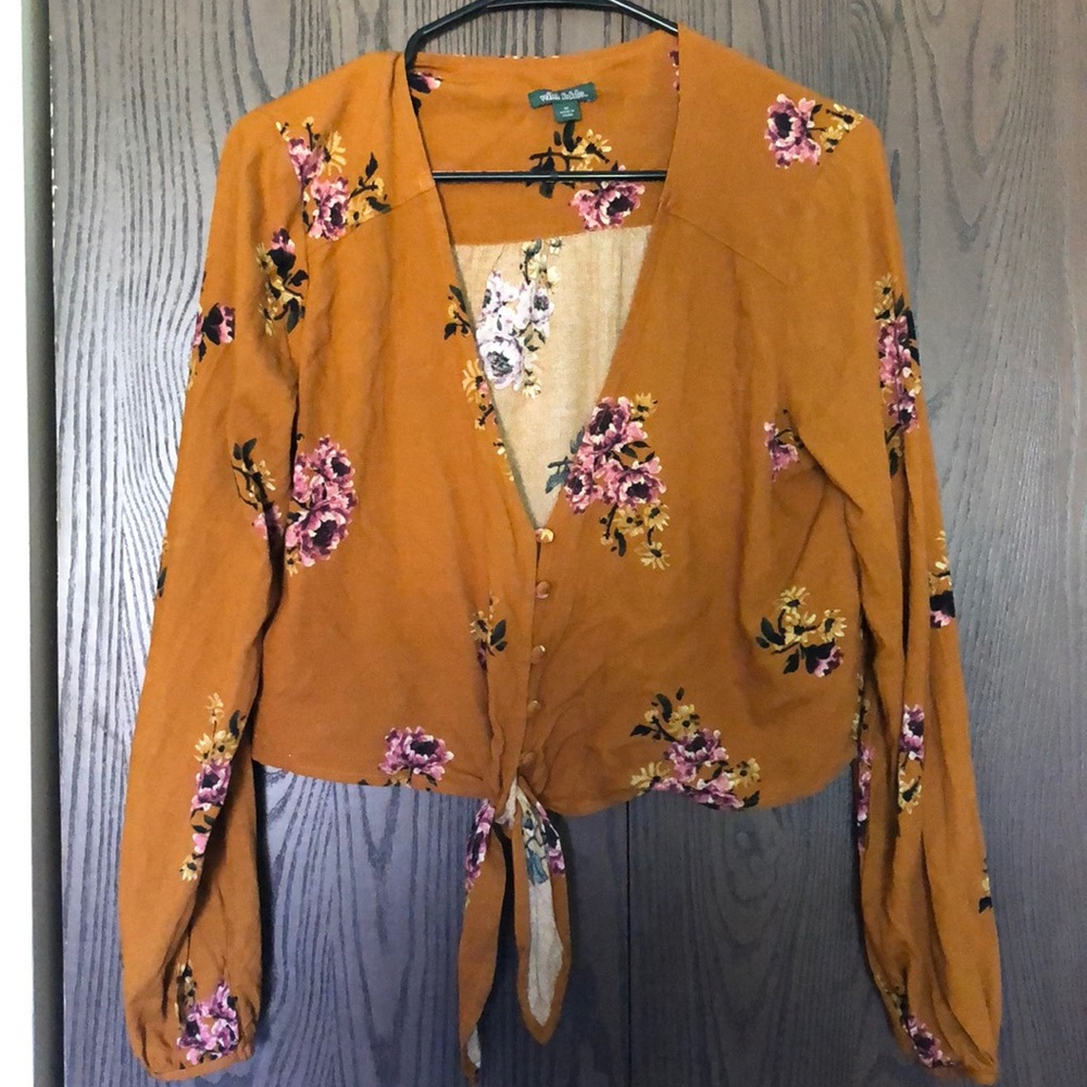 DONATED Wild fable floral crop top